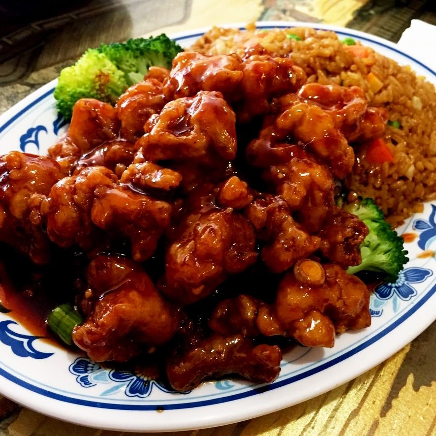 General Tso's chicken with fried rice